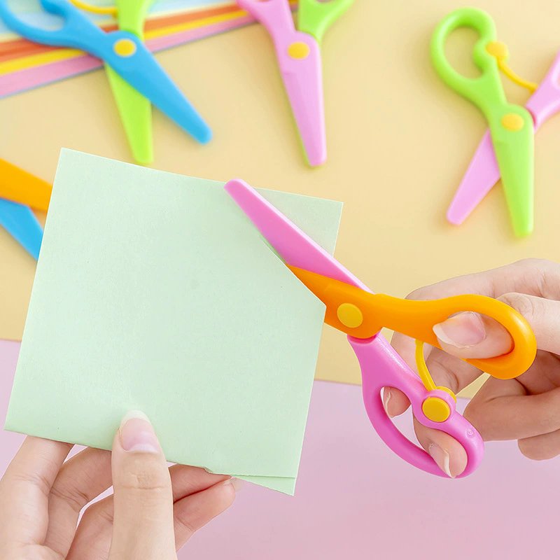 Plastic Scissors Double Color  - đánh giá và giá Baby Food Scissors